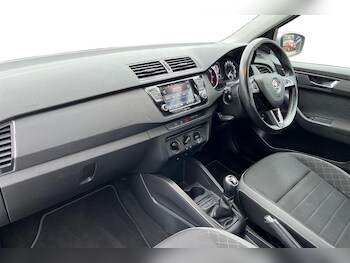 Used Skoda Fabia 2019 for sale - 77848656: Photo