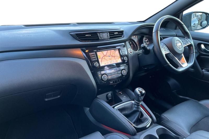 Used Nissan Qashqai 2021 for sale - 76933547: Photo 2