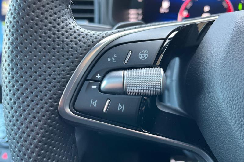 Used Skoda Karoq 2025 for sale - 77763477: Photo 22