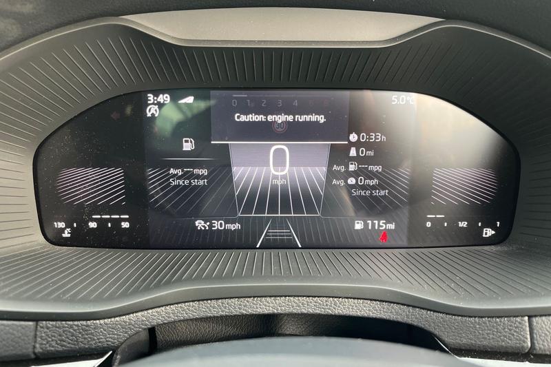 Used Skoda Karoq 2023 for sale - 77890439: Photo 13