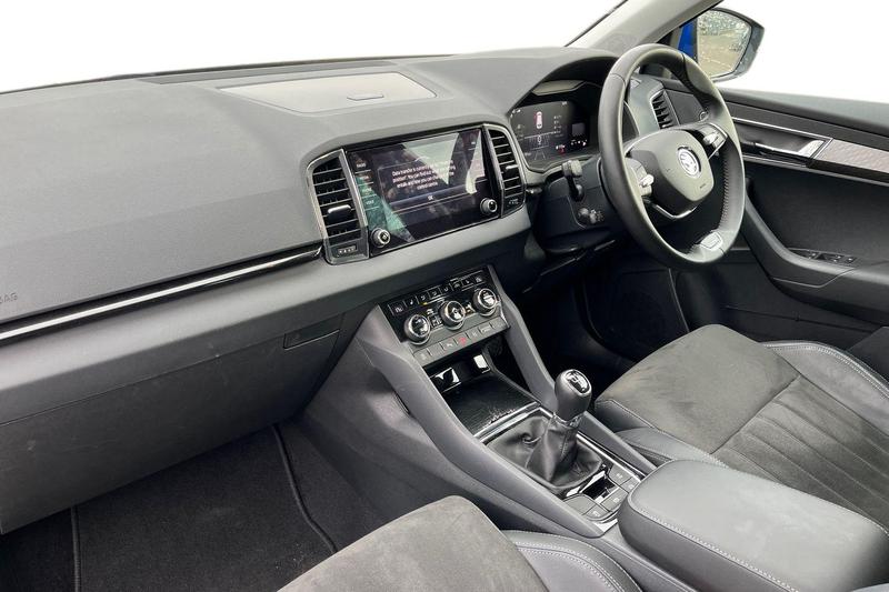 Used Skoda Karoq 2023 for sale - 77890439: Photo 2