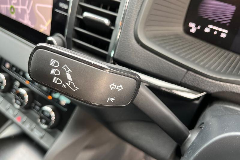 Used Skoda Karoq 2023 for sale - 77890439: Photo 8