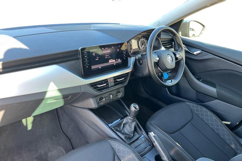 Used Skoda Kamiq 2022 for sale - 76192600: Photo 2