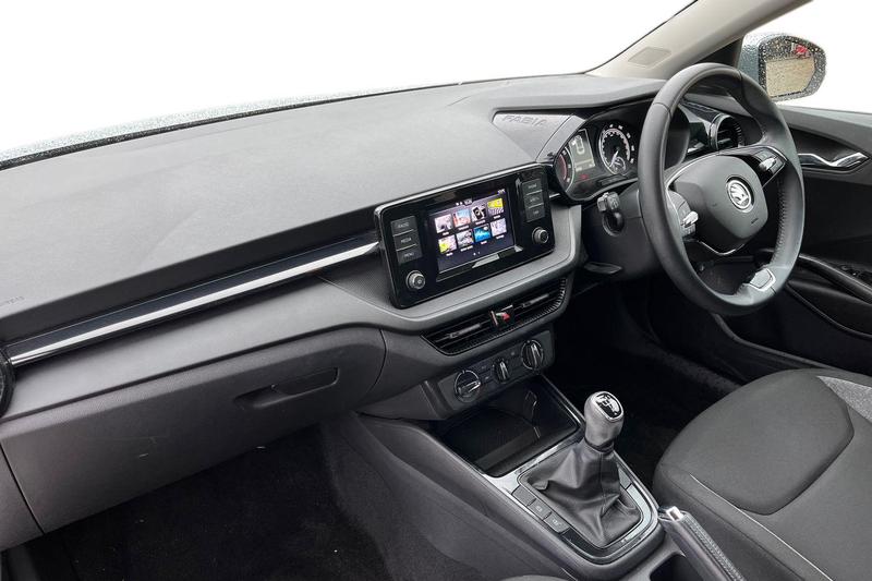 Used Skoda Fabia 2022 for sale - 76172626: Photo 2