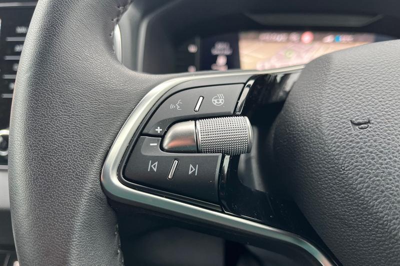 Used Skoda Karoq 2024 for sale - 77138363: Photo 21