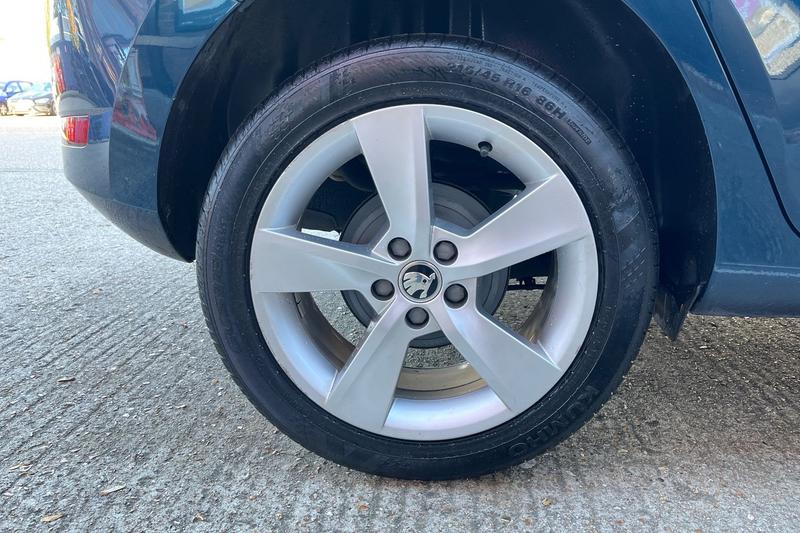 Used Skoda Fabia 2020 for sale - 76190468: Photo 5