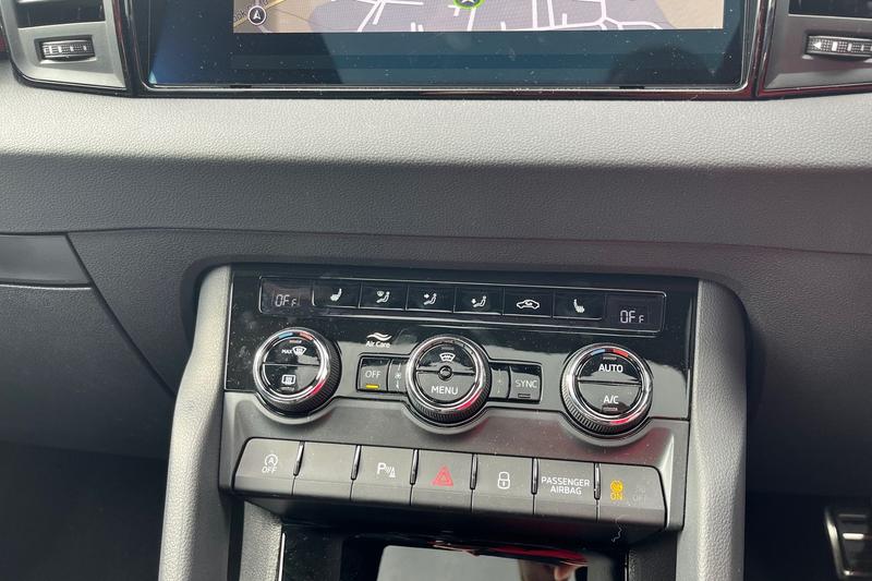 Used Skoda Karoq 2025 for sale - 77804497: Photo 14