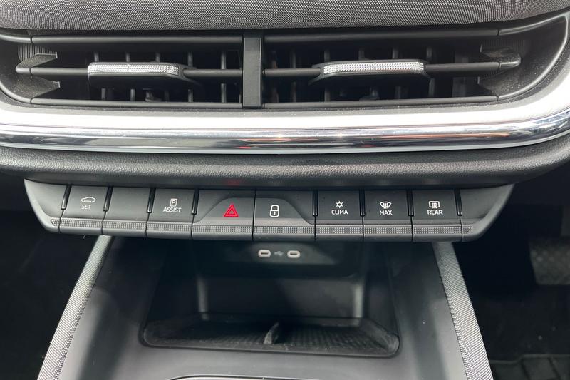 Used Skoda Enyaq 2022 for sale - 76882635: Photo 14