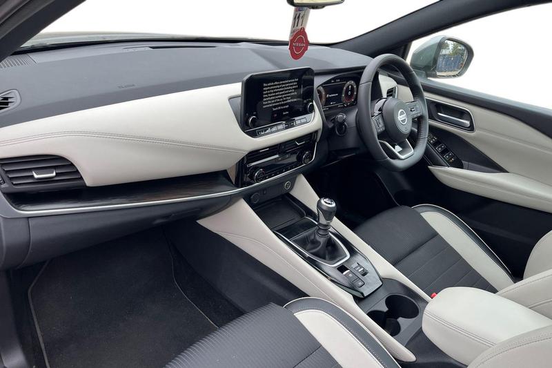 Used Nissan Qashqai 2021 for sale - 76205691: Photo 2