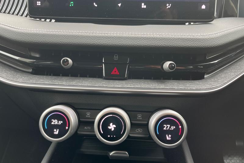 Used Skoda Superb 2025 for sale - 76467685: Photo 14