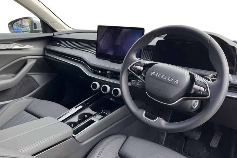 Used Skoda Superb 2025 for sale - 76467685: Photo 6