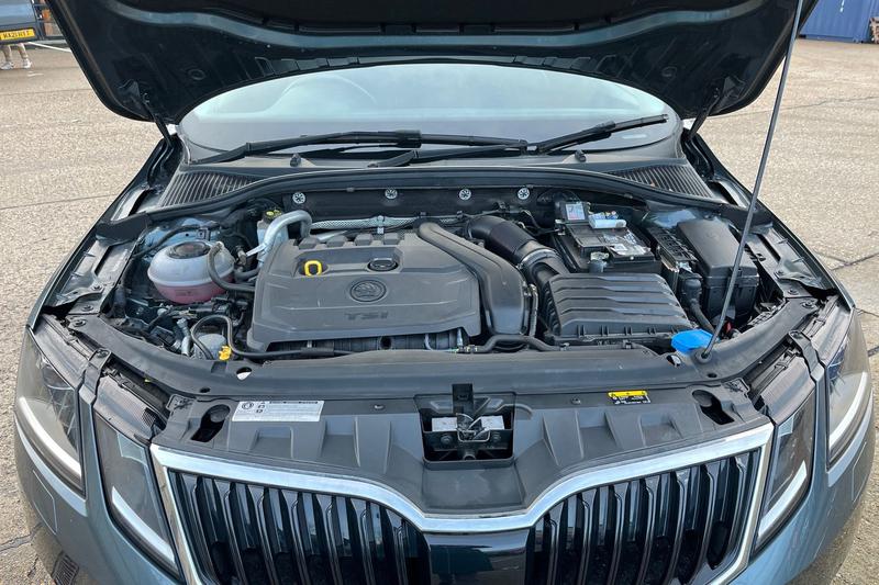 Used Skoda Octavia 2018 for sale - 77030727: Photo 9