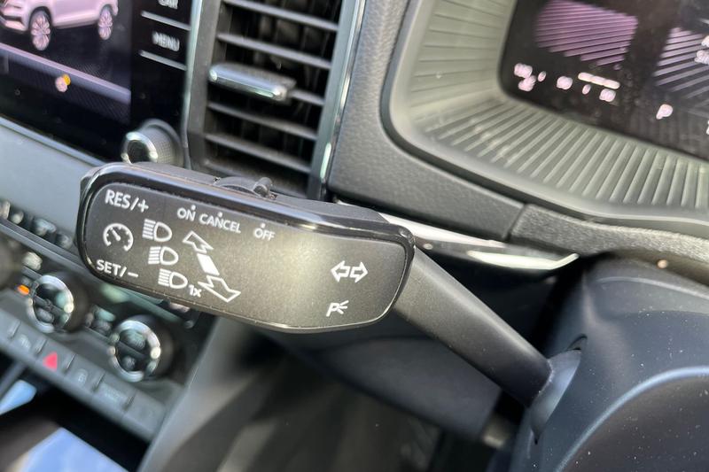 Used Skoda Karoq 2023 for sale - 77834350: Photo 8