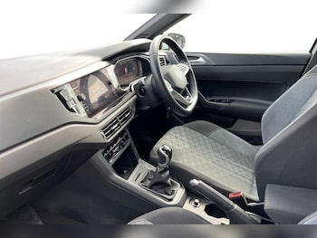 Used Volkswagen Polo 2022 for sale - 78277320: Photo