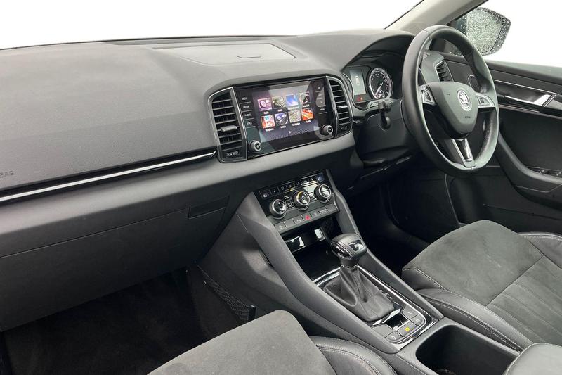 Used Skoda Karoq 2019 for sale - 76631344: Photo 2