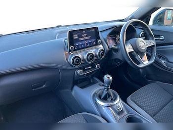 Used Nissan Juke 2021 for sale - 76782308: Photo