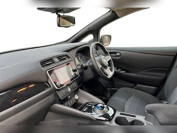 Used Nissan Leaf 2022 for sale - 77994762: Photo