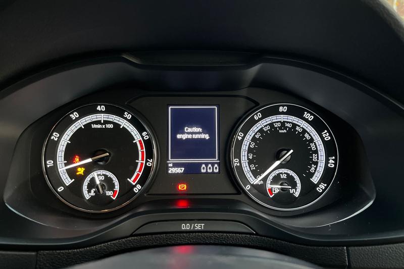 Used Skoda Karoq 2021 for sale - 76744310: Photo 13