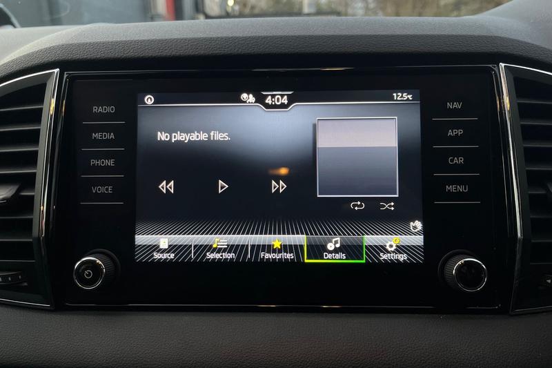 Used Skoda Karoq 2021 for sale - 76744310: Photo 16