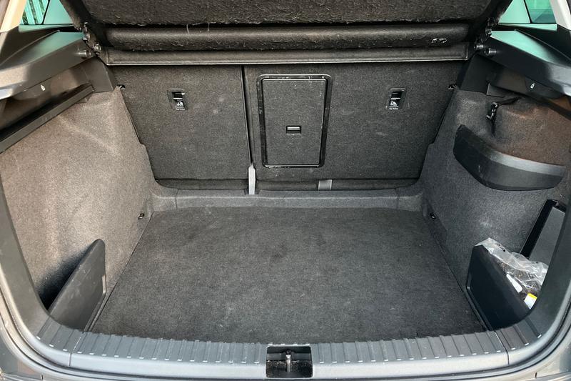 Used Skoda Karoq 2021 for sale - 76744310: Photo 17