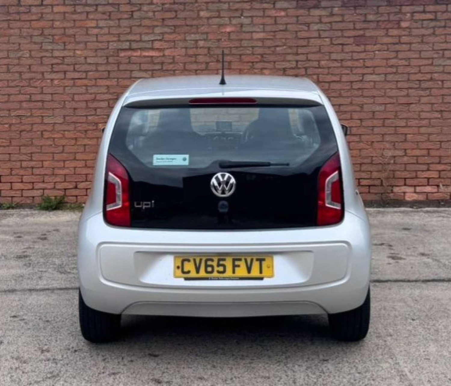 Used Volkswagen up! 2015 for sale - 76600547: Photo 19