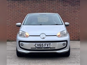 Used Volkswagen up! 2015 for sale - 76600547: Photo