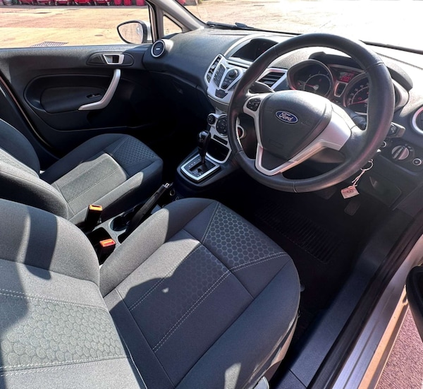 Used Ford Fiesta 2012 for sale - 75633138: Photo 28