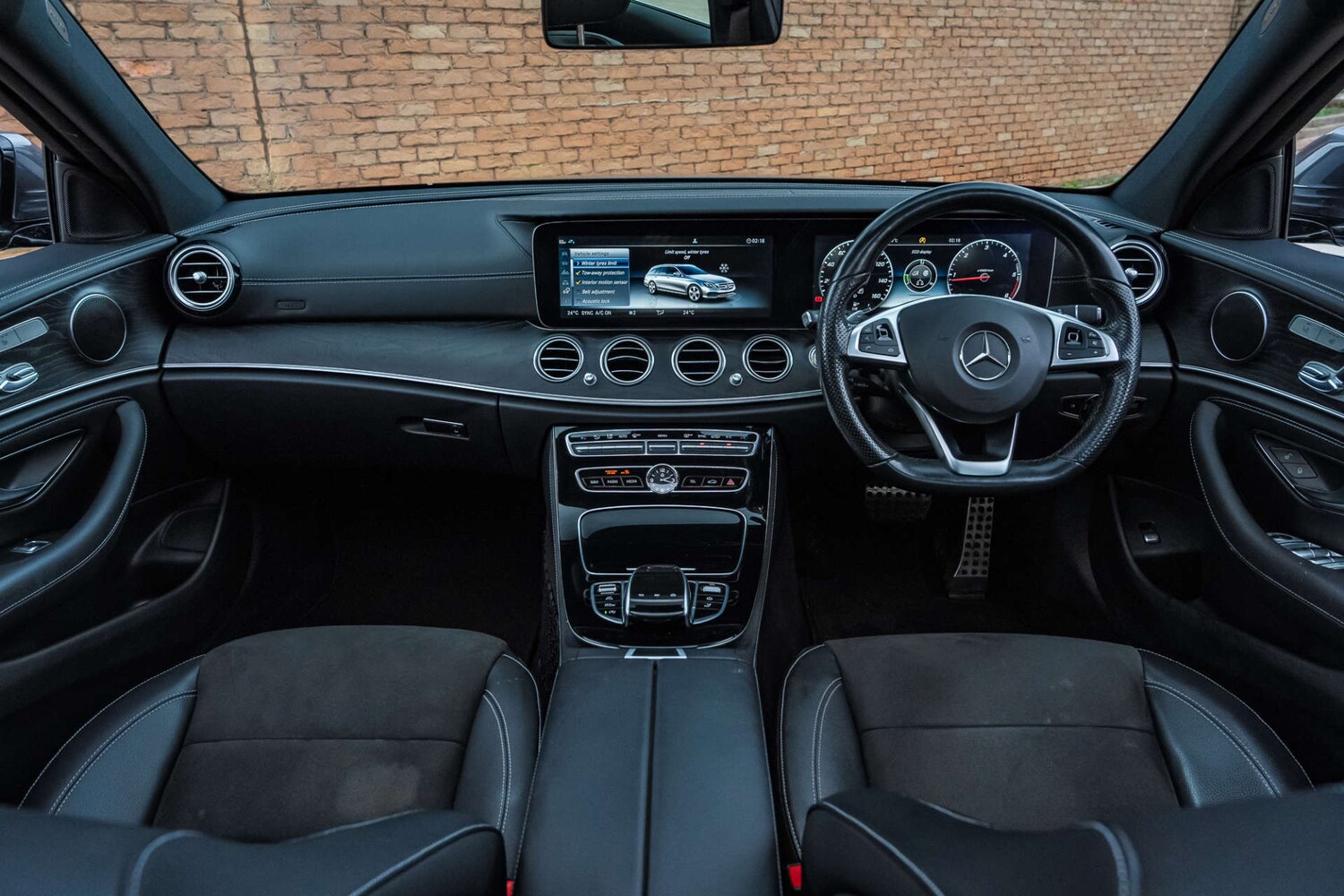 Used Mercedes-Benz E Class 2017 for sale - 76878097: Photo 39