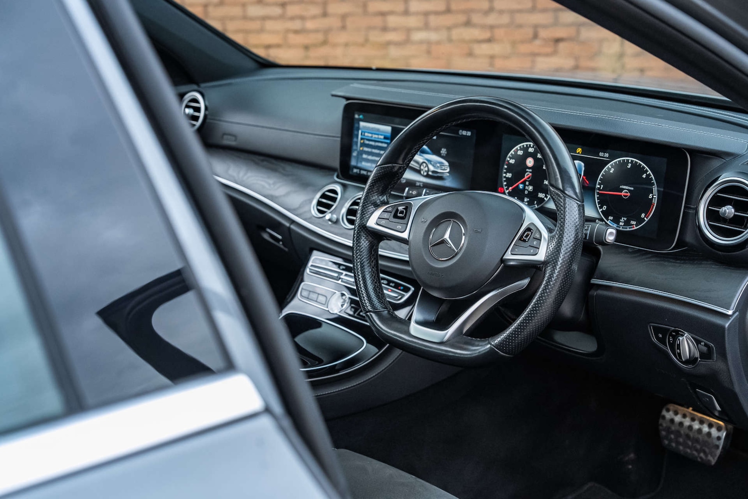 Used Mercedes-Benz E Class 2017 for sale - 76878097: Photo 69