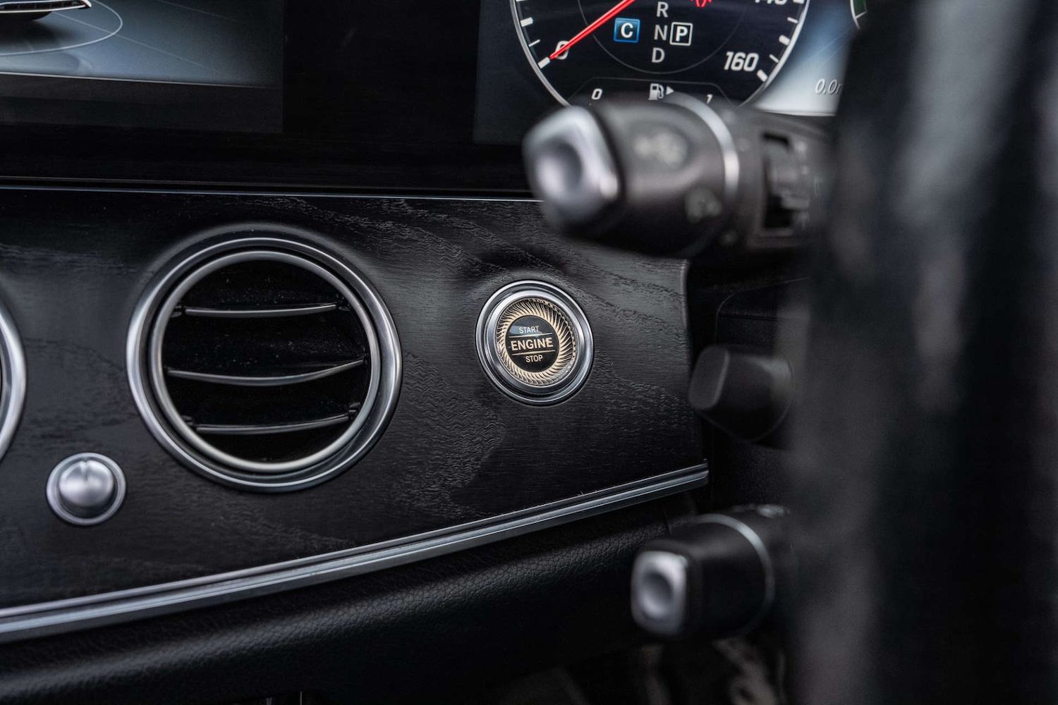 Used Mercedes-Benz E Class 2017 for sale - 76878097: Photo 73