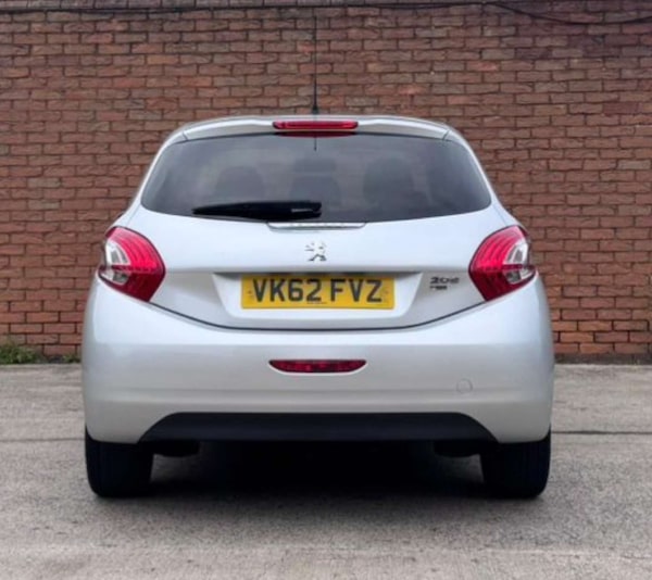 Used Peugeot 208 2012 for sale - 76154390: Photo 14