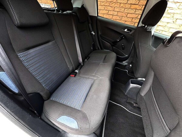 Used Peugeot 208 2012 for sale - 76154390: Photo 28