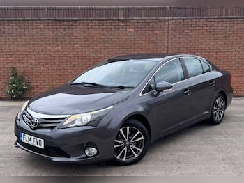 Used Toyota Avensis 2014 for sale - 75698001: Photo