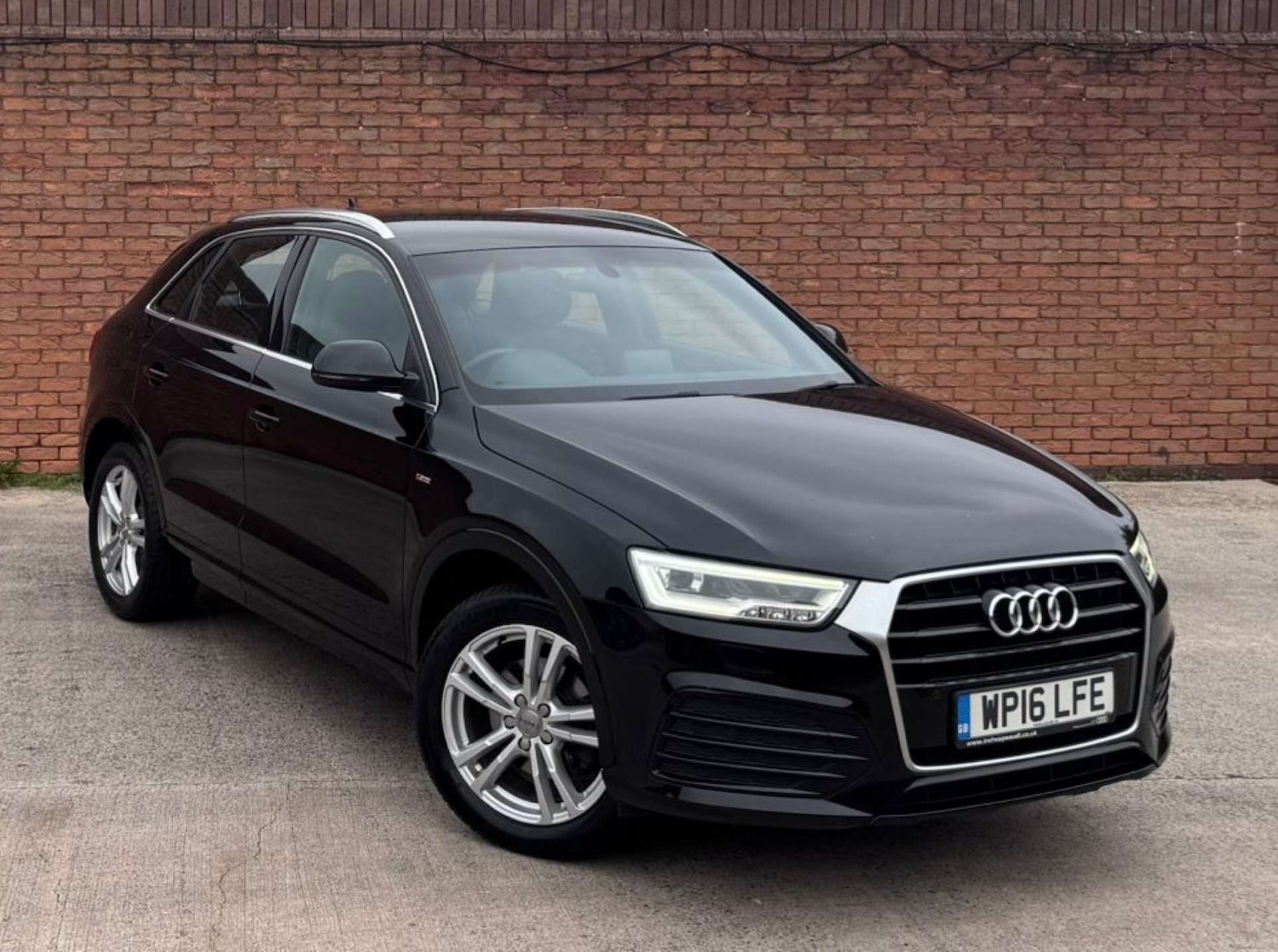 Used Audi Q3 2016 for sale - 76278380: Photo 3