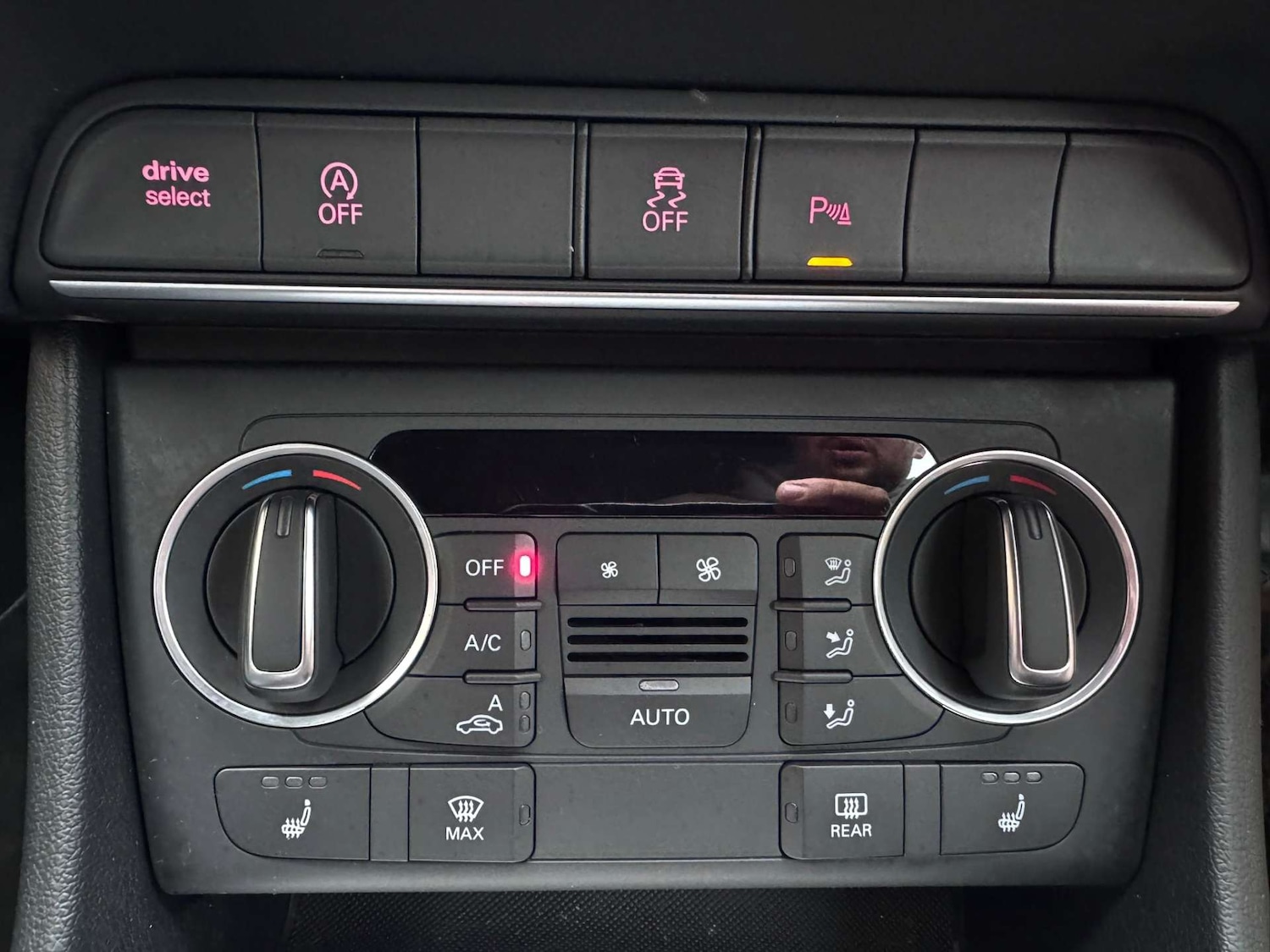 Used Audi Q3 2016 for sale - 76278380: Photo 41