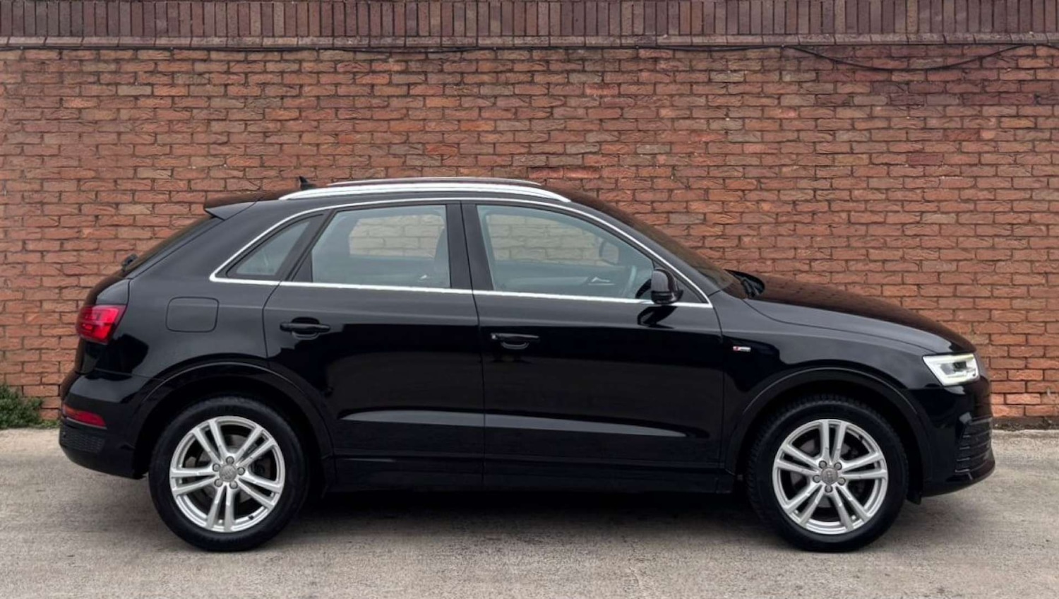 Used Audi Q3 2016 for sale - 76278380: Photo 7