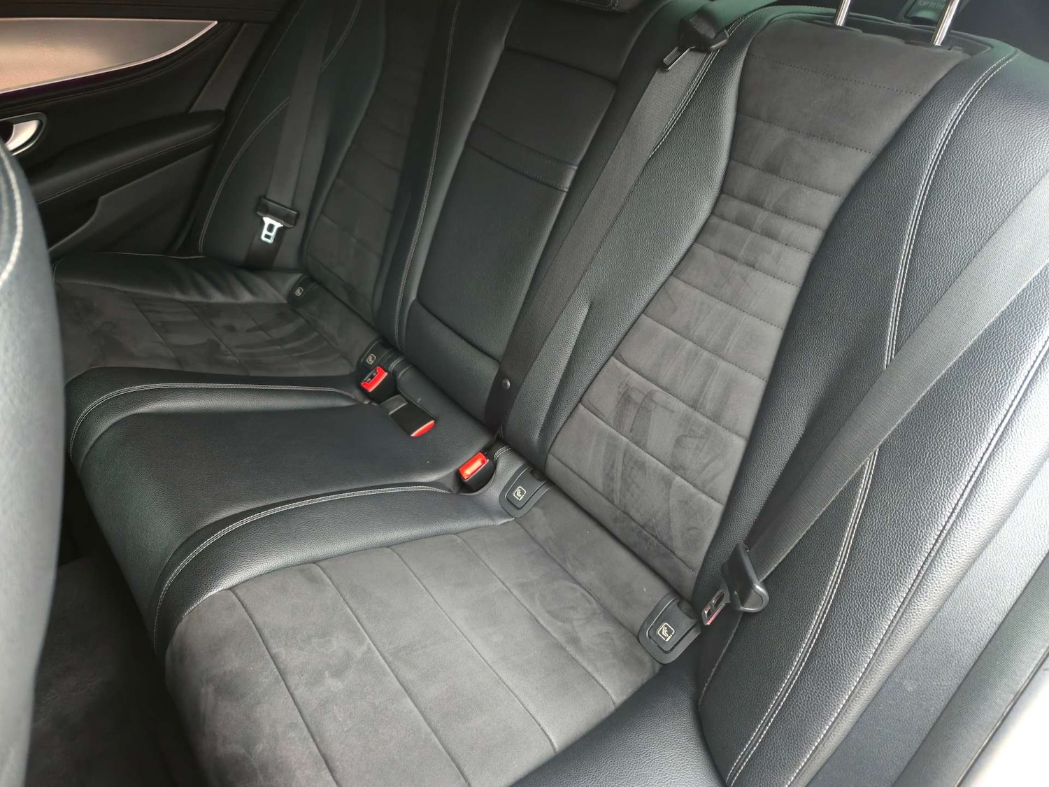 Used Mercedes-Benz E Class 2017 for sale - 76483225: Photo 28