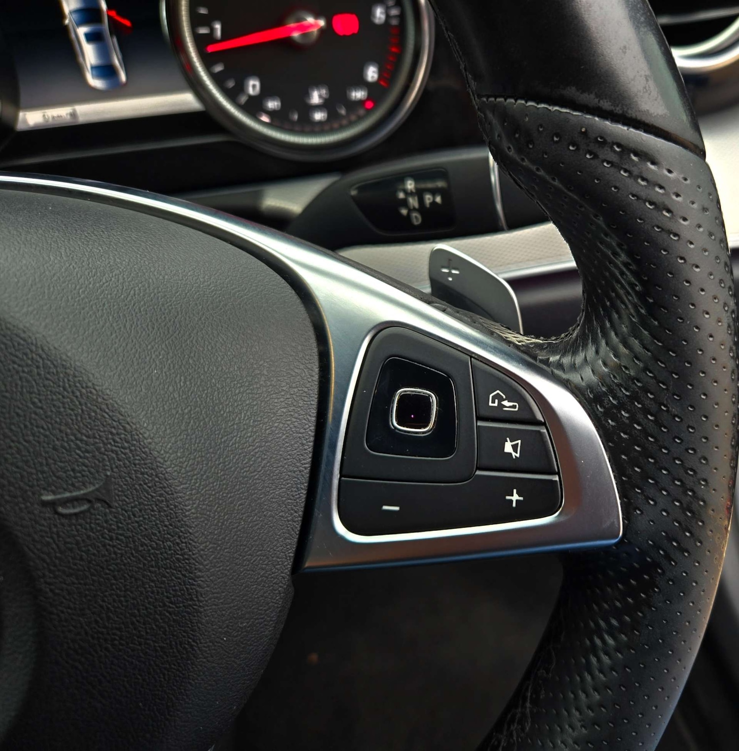 Used Mercedes-Benz E Class 2017 for sale - 76483225: Photo 31