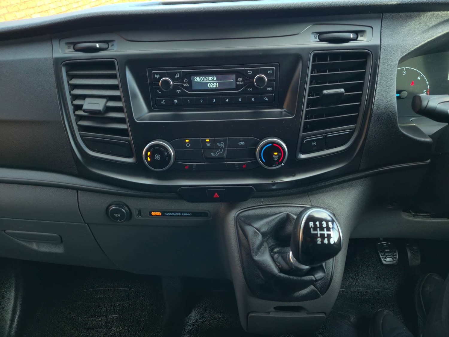 Used Ford Transit Custom 2018 for sale - 77342902: Photo 28