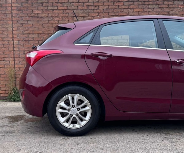 Used Hyundai i30 2015 for sale - 76182613: Photo 15
