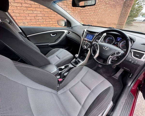 Used Hyundai i30 2015 for sale - 76182613: Photo 24