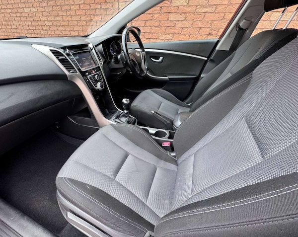 Used Hyundai i30 2015 for sale - 76182613: Photo 26