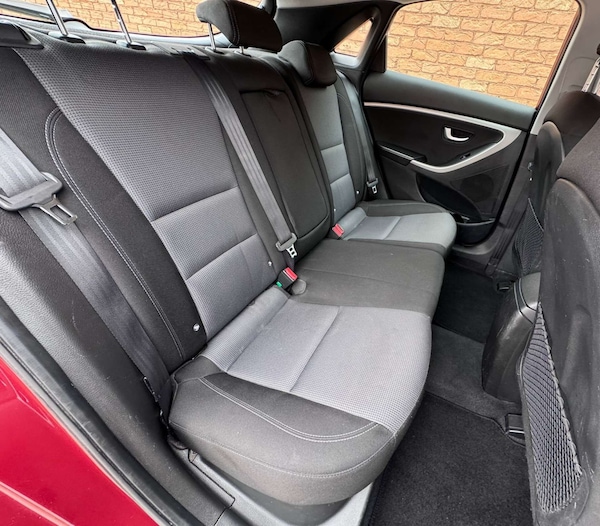 Used Hyundai i30 2015 for sale - 76182613: Photo 27