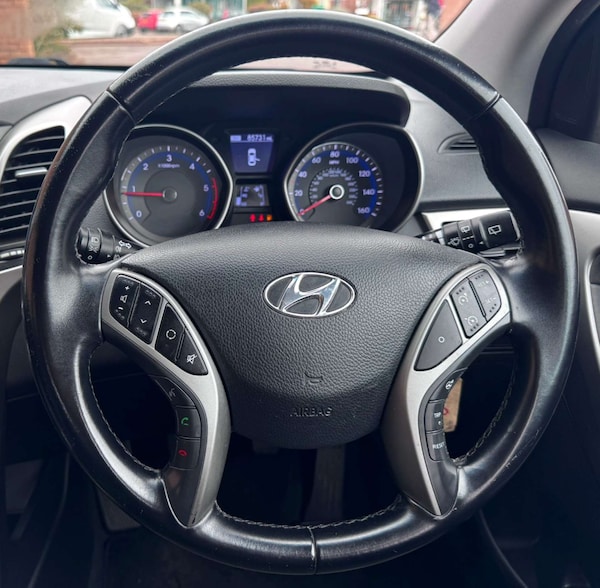 Used Hyundai i30 2015 for sale - 76182613: Photo 32