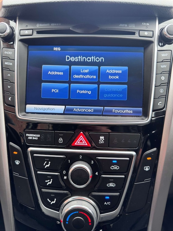 Used Hyundai i30 2015 for sale - 76182613: Photo 33
