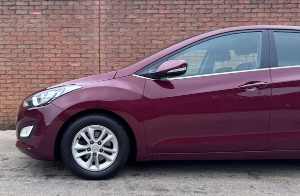 Used Hyundai i30 2015 for sale - 76182613: Photo 9