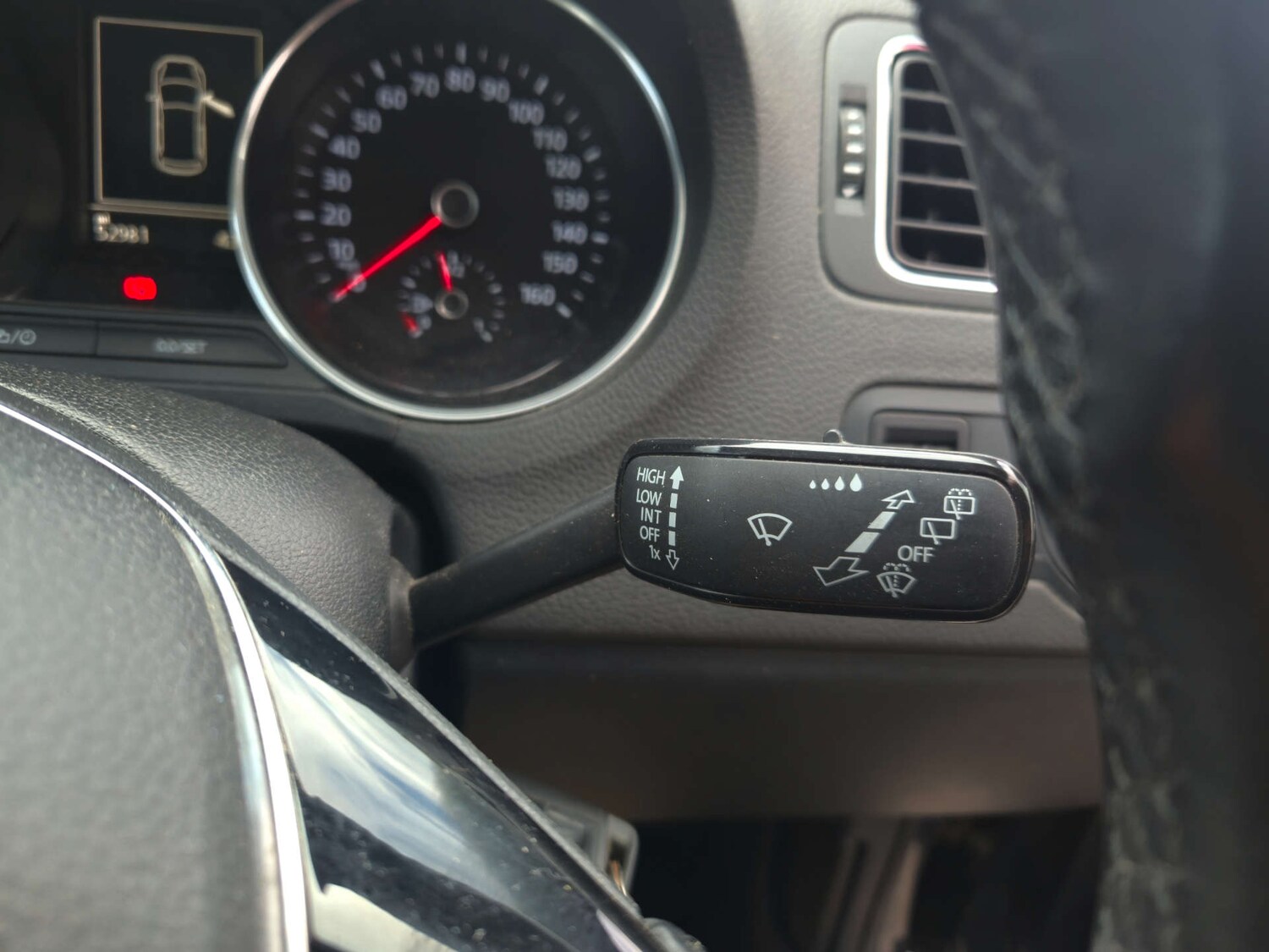 Used Volkswagen Polo 2014 for sale - 77342875: Photo 23