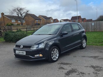 Used Volkswagen Polo 2014 for sale - 77342875: Photo