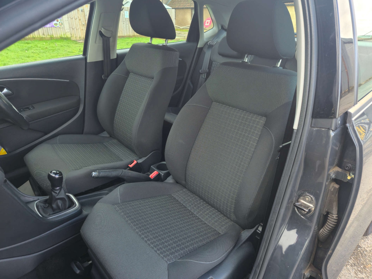 Used Volkswagen Polo 2014 for sale - 77342875: Photo 31