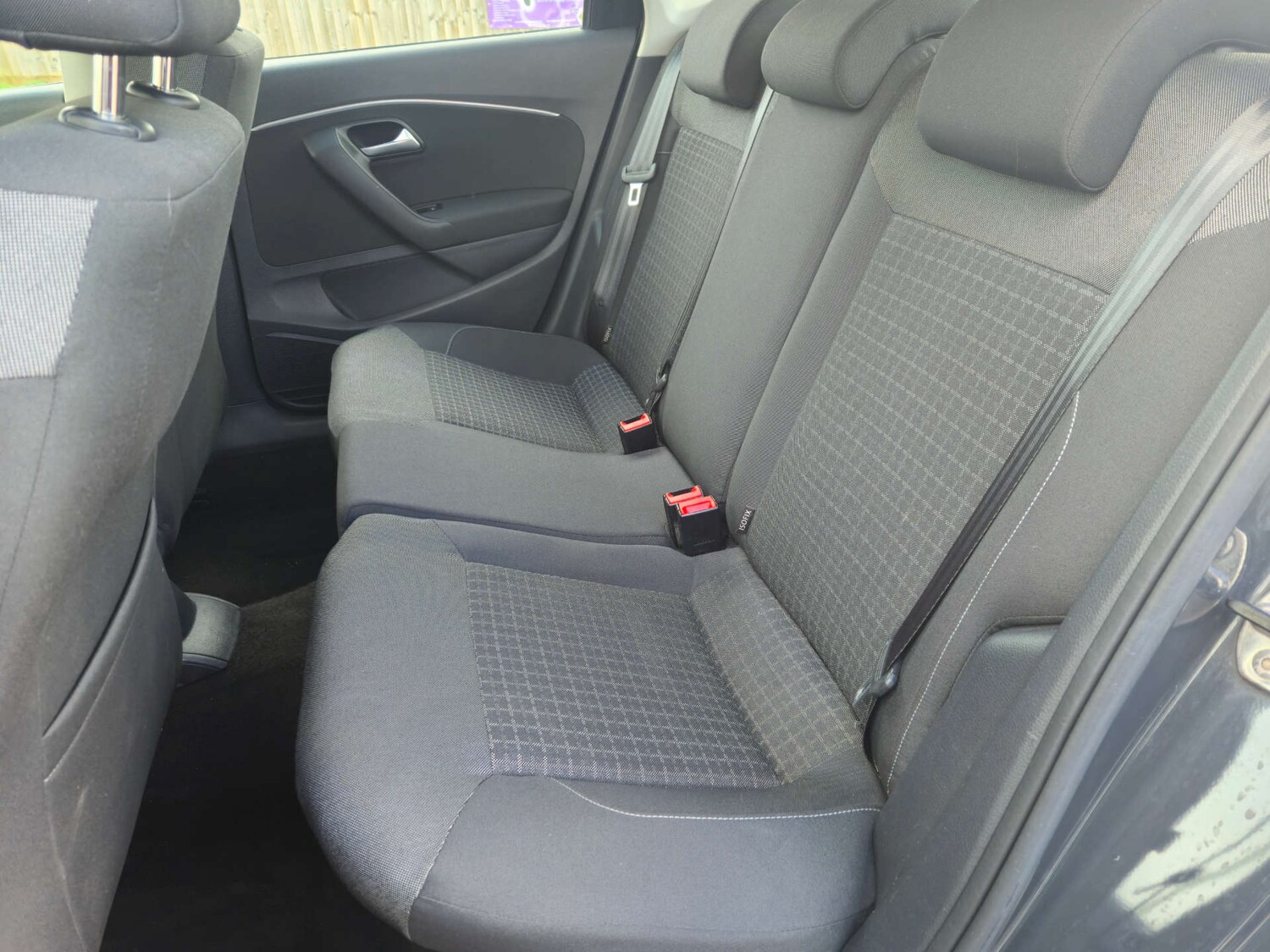 Used Volkswagen Polo 2014 for sale - 77342875: Photo 32